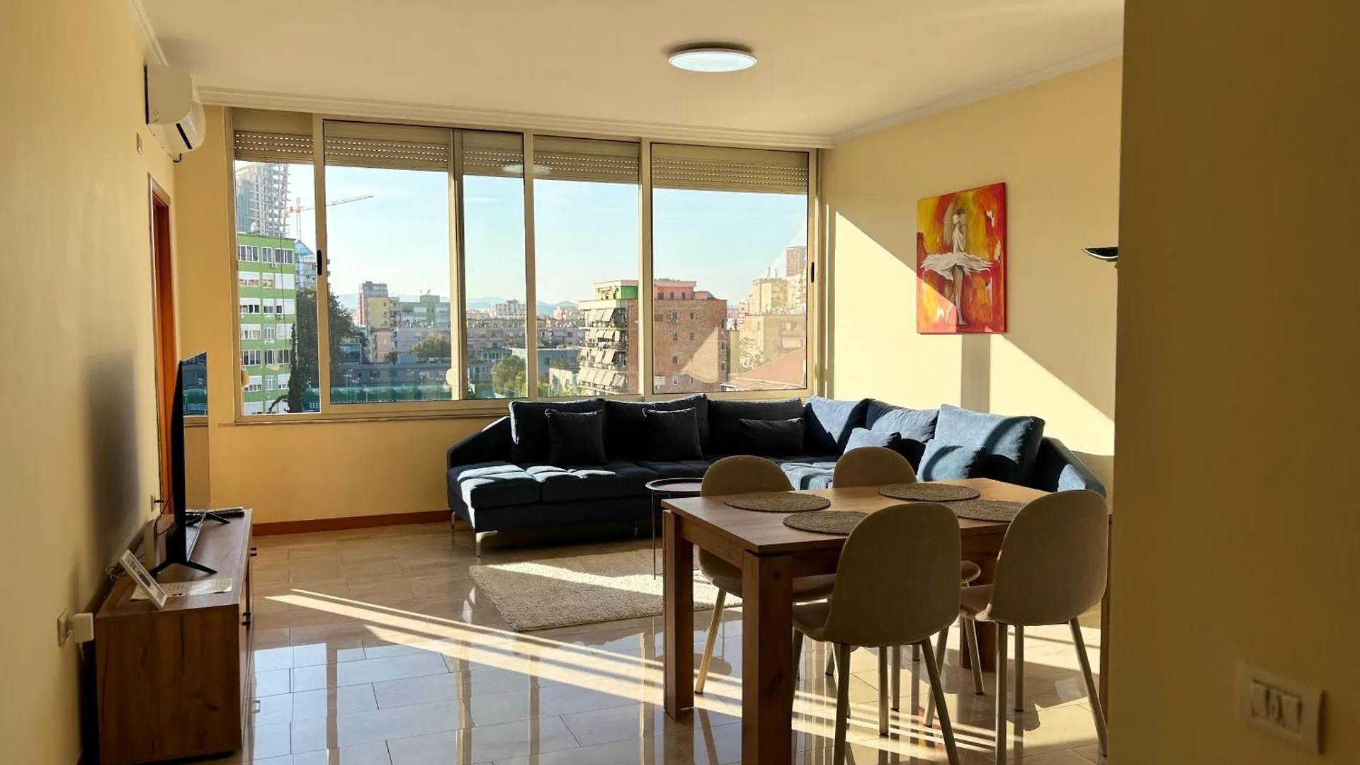 Tam 2Bdr Center Taiwan Apartment Tiran
